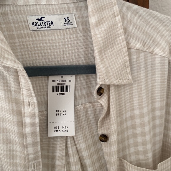 Hollister Flannel - Picture 2 of 4